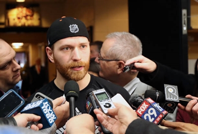 Claude Giroux Poster 3530385
