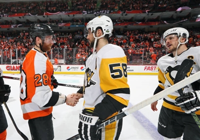 Claude Giroux Poster 3530410