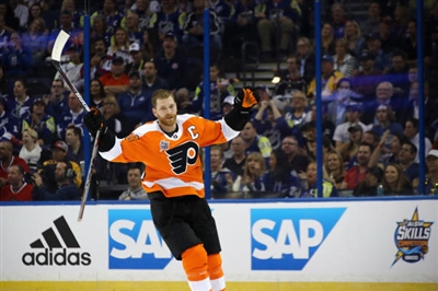 Claude Giroux Poster 3530441