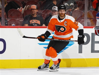 Claude Giroux Poster 3530463