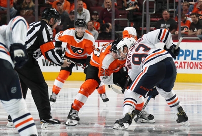Claude Giroux Poster 3530494