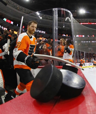 Claude Giroux Poster 3530508