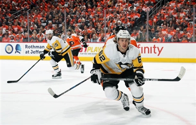 Claude Giroux Poster 3530517