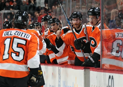 Claude Giroux Poster 3530555