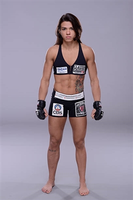 Claudia Gadelha Poster 3515116