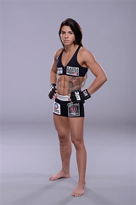 Claudia Gadelha Poster 3515119