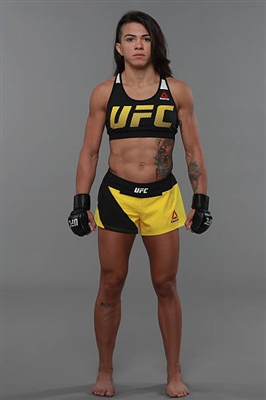 Claudia Gadelha Poster 3515138