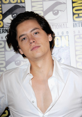 Cole Sprouse Poster 3717548