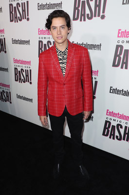 Cole Sprouse Poster 3717555