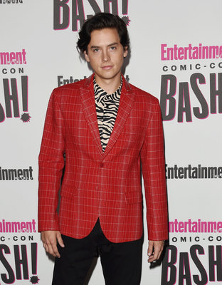 Cole Sprouse Poster 3717573