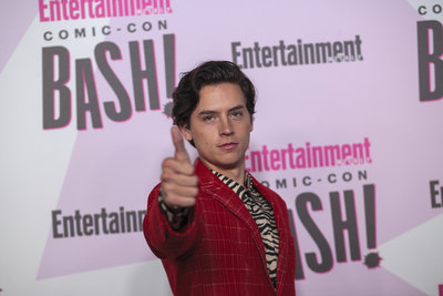 Cole Sprouse Poster 3717580
