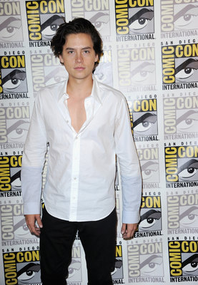 Cole Sprouse Poster 3717586