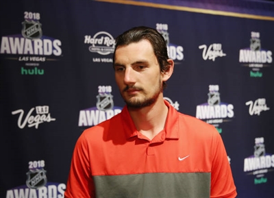 Connor Hellebuyck Poster 3530789