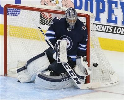 Connor Hellebuyck Poster 3530791