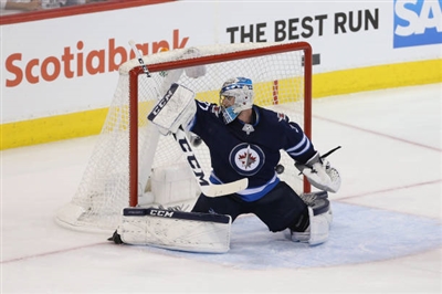 Connor Hellebuyck Poster 3530809