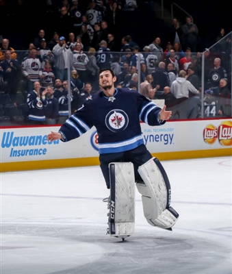 Connor Hellebuyck Poster 3530830