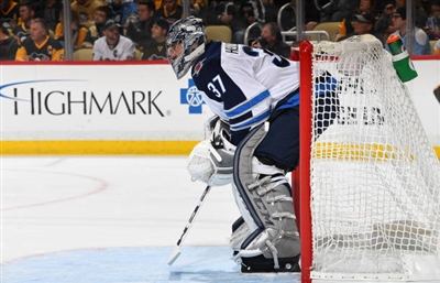 Connor Hellebuyck Poster 3530846