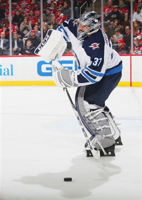 Connor Hellebuyck Poster 3530861
