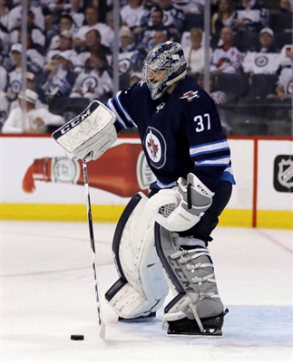 Connor Hellebuyck Poster 3530876