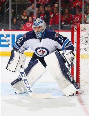 Connor Hellebuyck Poster 3530879