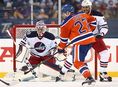 Connor Hellebuyck Poster 3530918