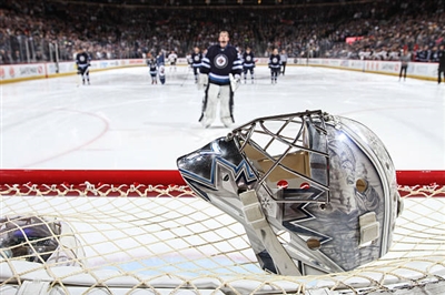 Connor Hellebuyck Poster 3530919