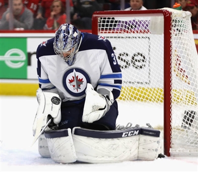 Connor Hellebuyck Poster 3530942