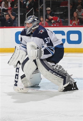 Connor Hellebuyck Poster 3530948