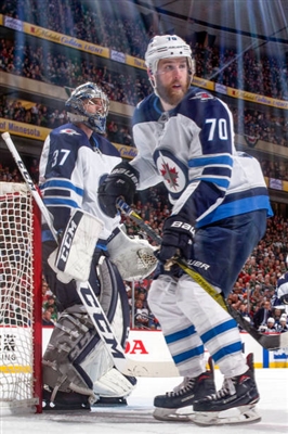 Connor Hellebuyck Poster 3530964