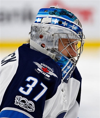 Connor Hellebuyck Poster 3530973