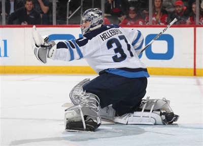 Connor Hellebuyck Poster 3530986