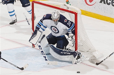 Connor Hellebuyck Poster 3530989