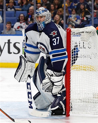 Connor Hellebuyck Poster 3530998