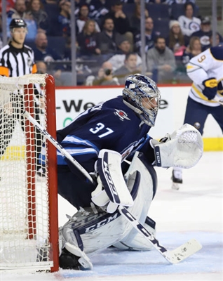 Connor Hellebuyck Poster 3531046