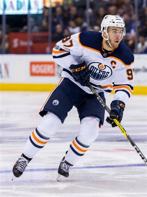 Connor Mcdavid Poster 3525639