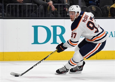 Connor Mcdavid Poster 3525660