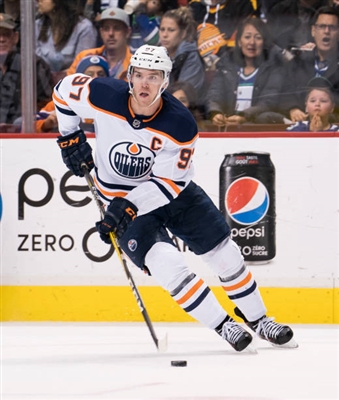 Connor Mcdavid Poster 3525671
