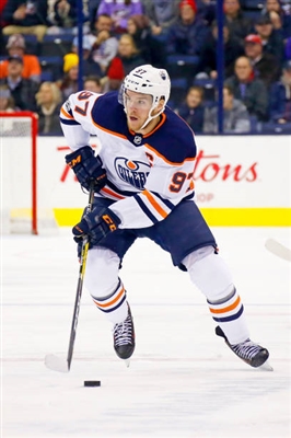 Connor Mcdavid Poster 3525672