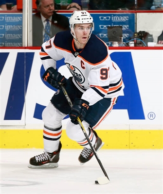 Connor Mcdavid Poster 3525684
