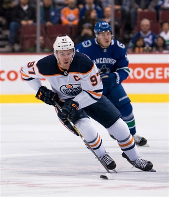 Connor Mcdavid Poster 3525686