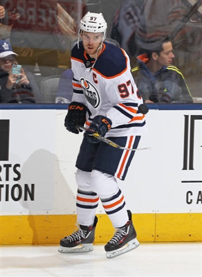 Connor Mcdavid Poster 3525730