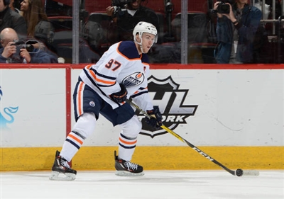 Connor Mcdavid Poster 3525746