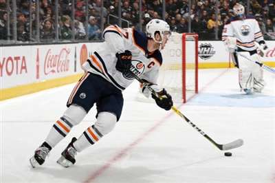 Connor Mcdavid Poster 3525768