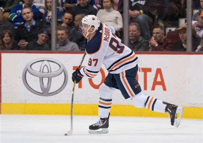 Connor Mcdavid Poster 3525796