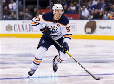 Connor Mcdavid Poster 3525832