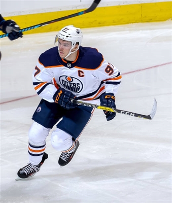 Connor Mcdavid Poster 3525852