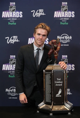 Connor Mcdavid Poster 3525853