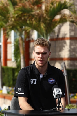 Connor Mcdavid Poster 3525857