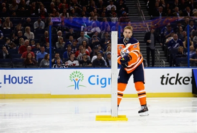 Connor Mcdavid Poster 3525877