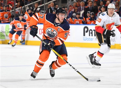 Connor Mcdavid Poster 3525893